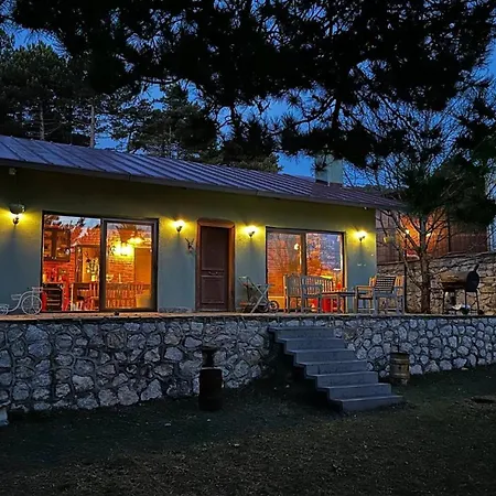בקתה Uludag Ztrk Mountain House